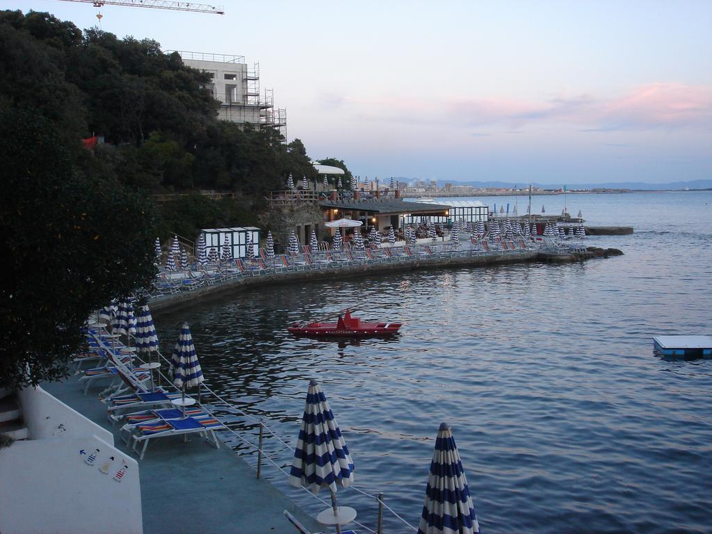 Hotel Leopoldo Castiglioncello Exterior photo